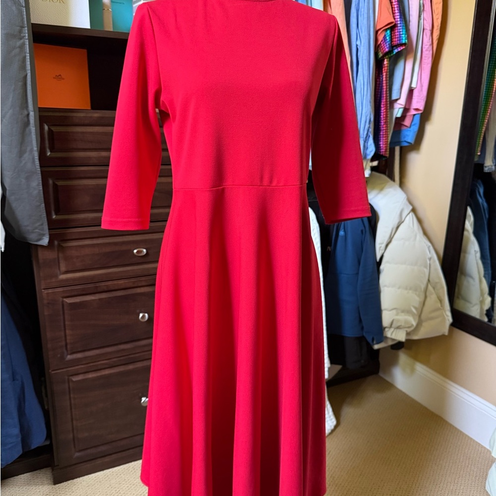 Elegant Red Midi Dress